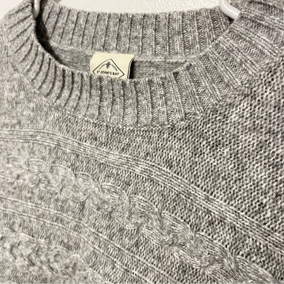 ST. JOHN’S BAY WOMENS GRAY KNIT SWEATER, Size XL - Picture 4 of 8